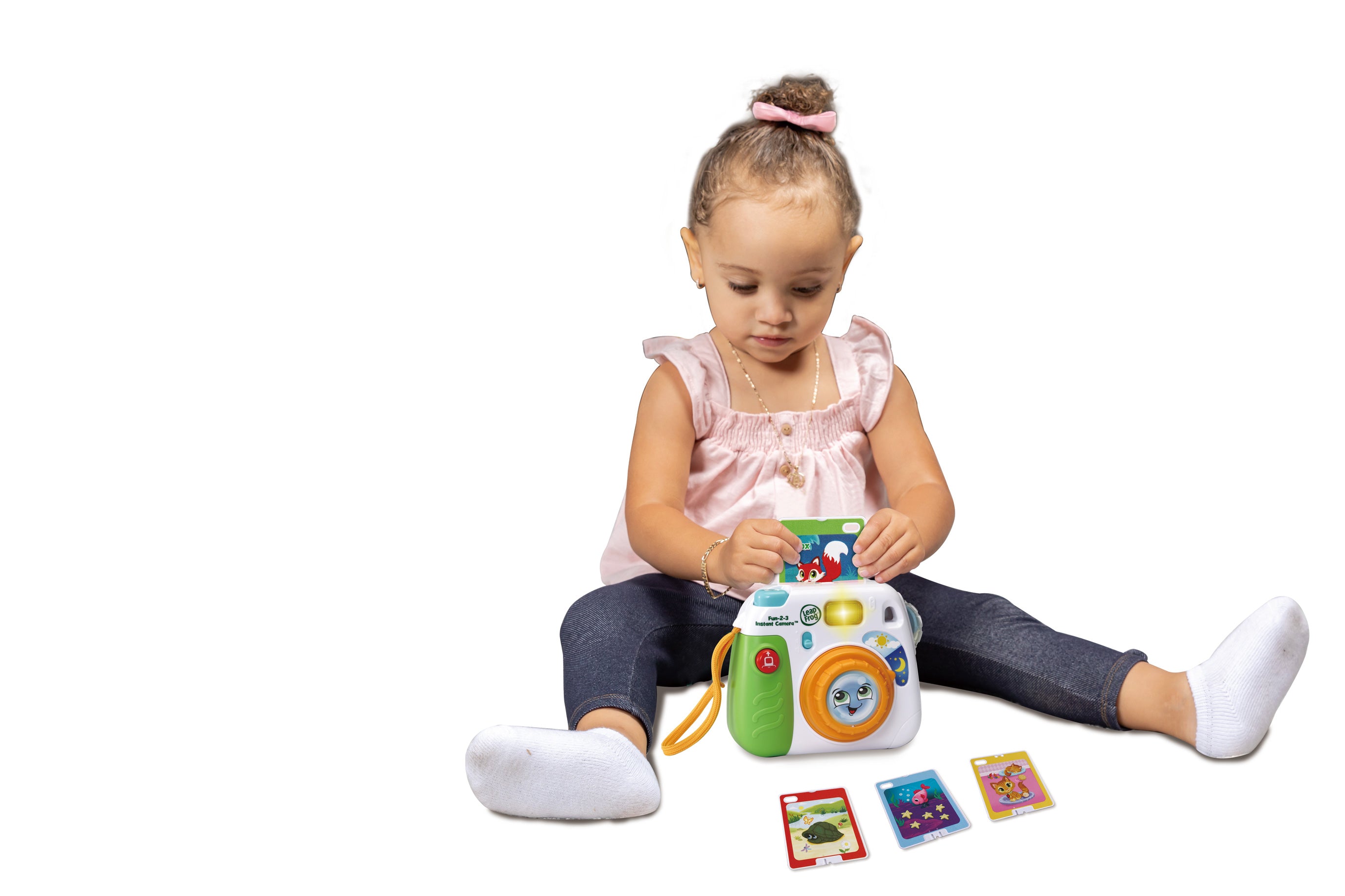 Fun-2-3 Instant Camera™ – VTech Electronics (HK) Limited