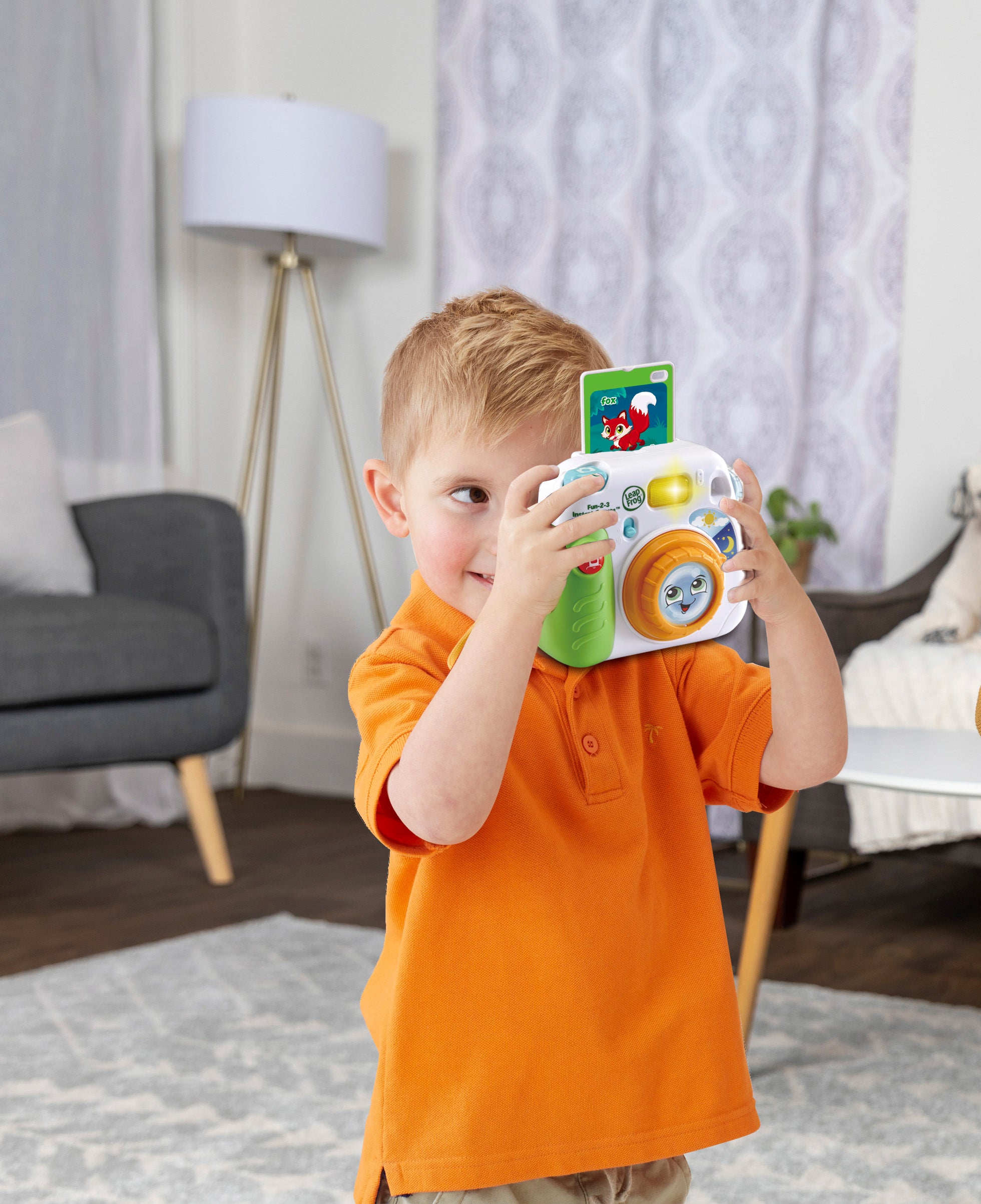 Fun-2-3 Instant Camera™ – VTech Electronics (HK) Limited